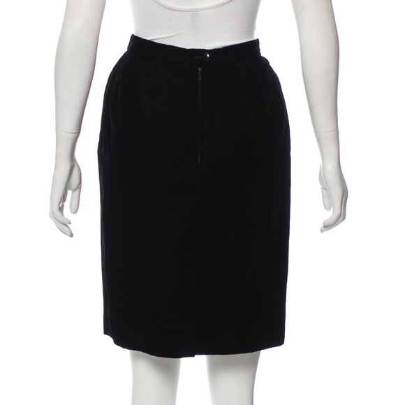 EUC CHRISTIAN DIOR Black Velvet Knee-Length Skirt Medium - Picture 3 of 7